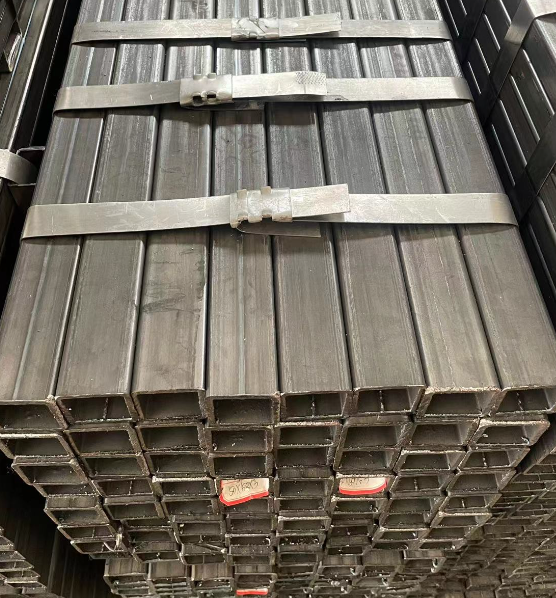 牡丹江工业用梯子 镀锌管焊接梯子 铁梯子方管梯